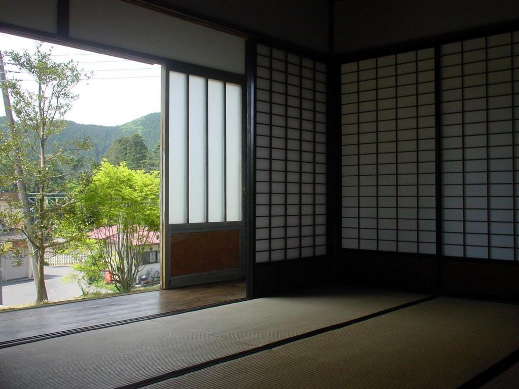 Nikko Inn Room photo